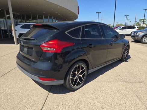 Used 2018 Ford Focus SEL FWD image 8