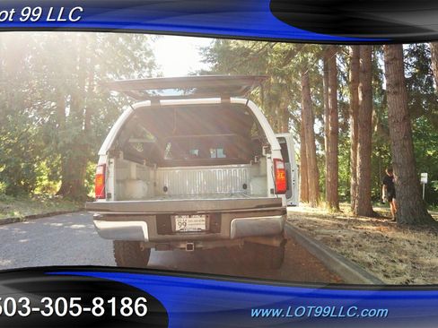 Used 2011 Ford F350 XLT w/ FX4 4X4 Off-Road Pkg image 29