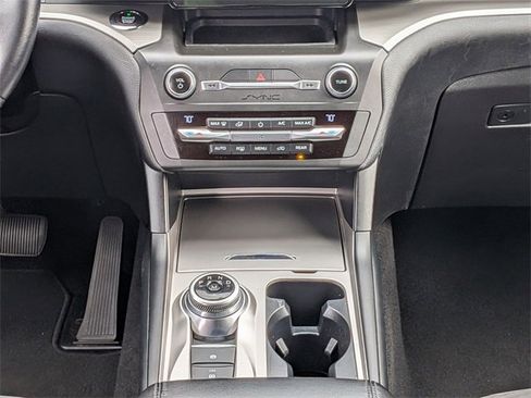 Used 2020 Ford Explorer XLT w/ Class III Trailer Tow Package image 17