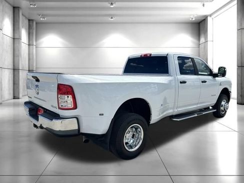 Used 2024 RAM 3500 Big Horn AWD/4WD image 8