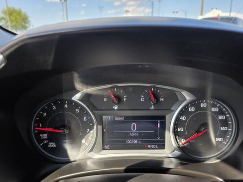 Used 2019 Chevrolet Equinox LT w/ Driver Convenience Package FWD image 25