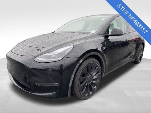 Used 2022 Tesla Model Y Performance image 3
