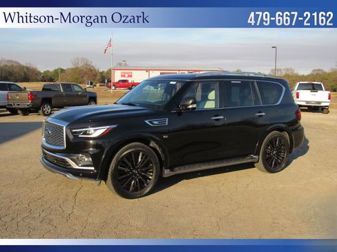 Used 2019 INFINITI QX80 Limited w/ All-Season Package image 3