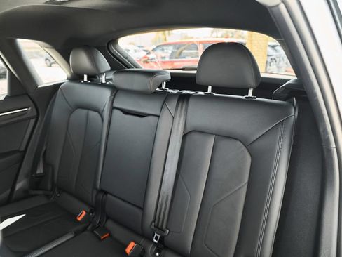 Used 2025 Audi Q3 2.0T Premium AWD/4WD image 46