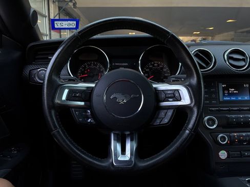 Used 2015 Ford Mustang Coupe w/ Equipment Group 051A RWD image 30