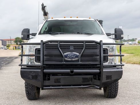 Used 2019 Ford F350 XL w/ XL Value Package image 2