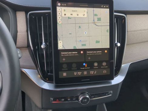 New 2026 Volvo XC90 B5 Core w/ Protection Package Premier image 28