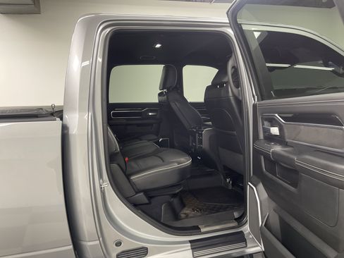 Used 2022 RAM 3500 Laramie AWD/4WD image 19