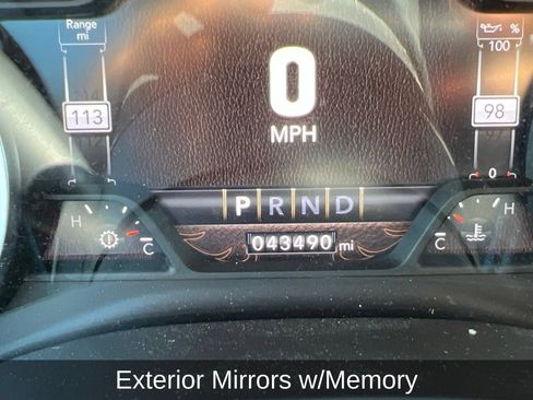 Used 2022 RAM 1500 Laramie RWD image 16