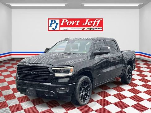 Used 2023 RAM 1500 Laramie AWD/4WD image 1
