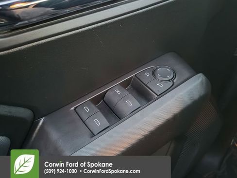 Used 2024 Chevrolet Colorado LT image 19