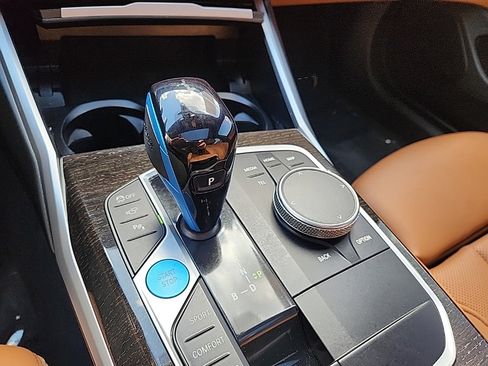 Used 2023 BMW i4 eDrive40 w/ Parking Assistance Package image 31