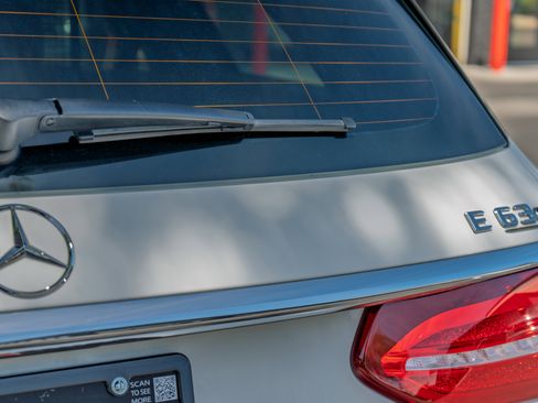 Used 2018 Mercedes-Benz E 63 AMG S image 61