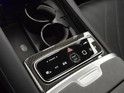 New 2026 Mercedes-Benz EQS 550 4MATIC SUV image 29