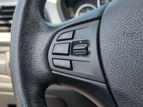 Used 2014 BMW 320i xDrive Sedan AWD/4WD image 22