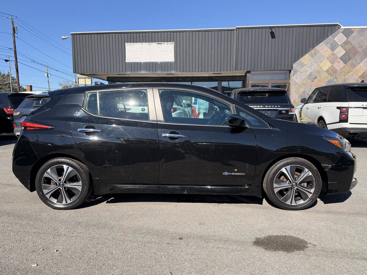 Used 2018 Nissan Leaf SV FWD image 8