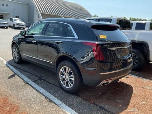 Used 2021 Cadillac XT5 Premium Luxury FWD image 5