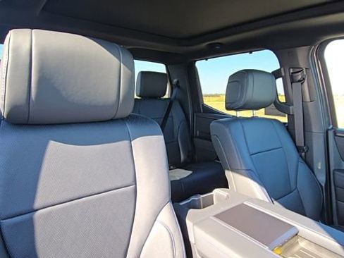 New 2026 Toyota Tundra Platinum AWD/4WD image 30