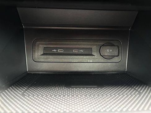 Used 2023 Volkswagen Atlas SEL AWD/4WD image 27