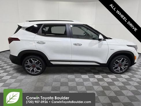 Used 2022 Kia Seltos SX AWD/4WD image 9