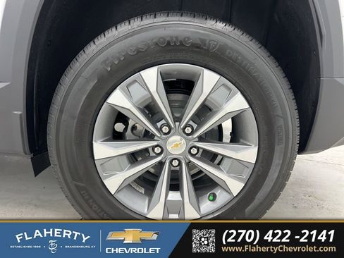 New 2026 Chevrolet Equinox LT FWD image 18