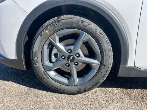 New 2026 Kia K4 FWD image 7