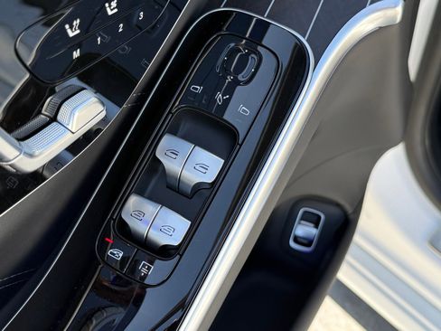 New 2026 Mercedes-Benz Maybach S 580 4MATIC image 17