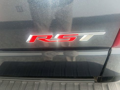 Used 2021 Chevrolet Silverado 1500 RST image 7