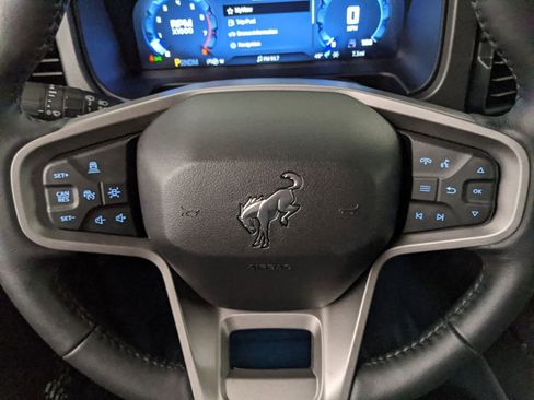 New 2025 Ford Bronco Badlands image 17