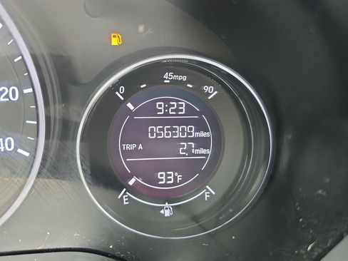 Used 2022 Honda HR-V LX image 25