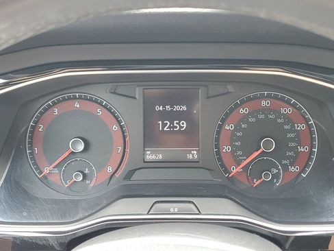 Used 2020 Volkswagen Jetta SE w/ SE Cold Weather Package FWD image 26