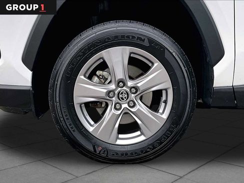 Certified 2025 Toyota RAV4 XLE AWD/4WD image 11