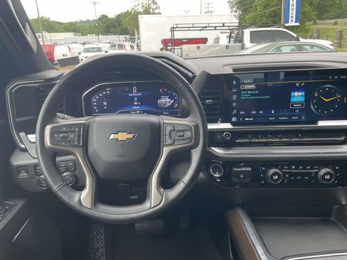 Certified 2024 Chevrolet Silverado 3500 High Country w/ High Country Premium Package AWD/4WD image 23