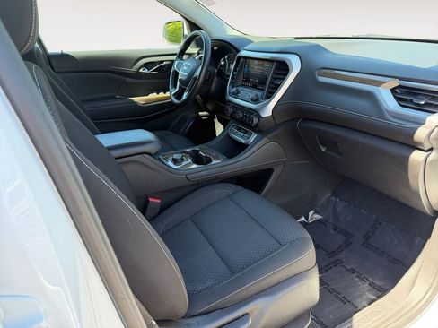 Used 2022 GMC Acadia SLE FWD image 26