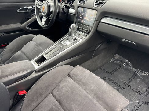 Certified 2018 Porsche 718 Cayman GTS image 15
