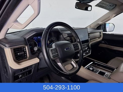 Used 2024 Ford Expedition Max Limited image 9