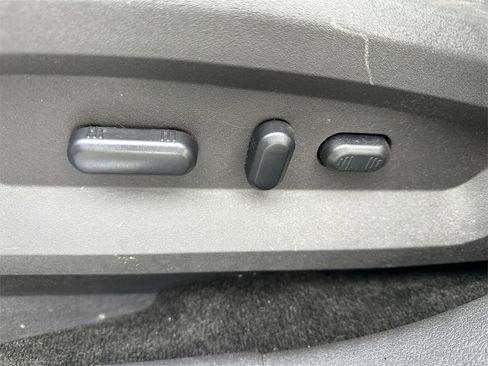 Used 2013 Ford Edge Sport w/ Driver Entry Pkg image 13