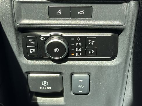 Used 2024 Ford Expedition Max Platinum image 50