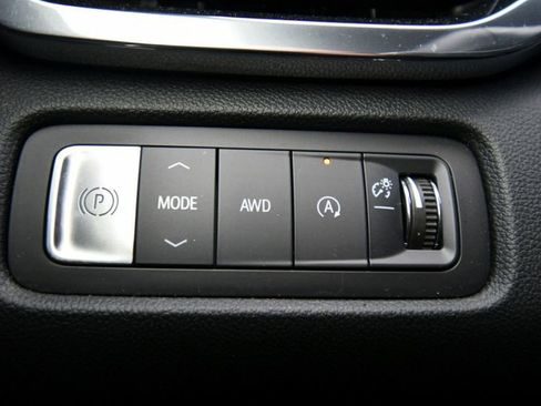 Used 2025 GMC Acadia Elevation w/ LPO, Floor Liner Package AWD/4WD image 20