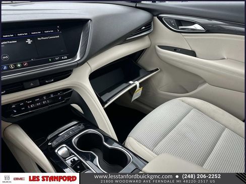 Used 2023 Buick Envision Preferred image 34