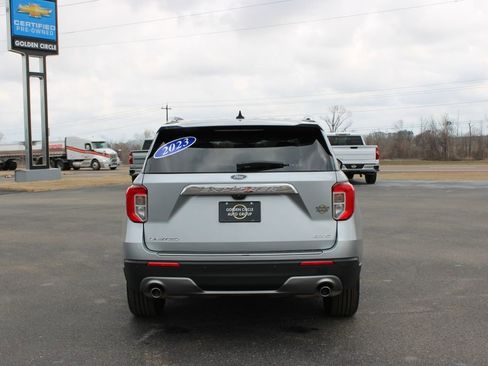 Used 2023 Ford Explorer Limited AWD/4WD image 8