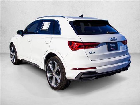 Used 2021 Audi Q3 2.0T Premium Plus w/ Premium Plus Package image 7