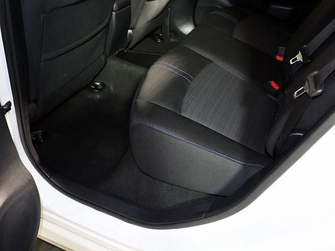 Used 2019 Nissan Leaf SV image 26