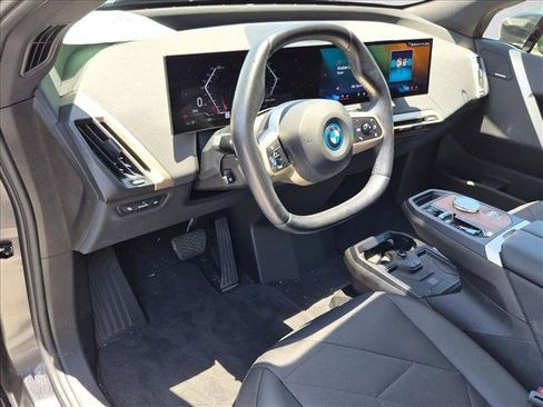 Used 2024 BMW iX xDrive50 w/ Premium Package AWD/4WD image 2