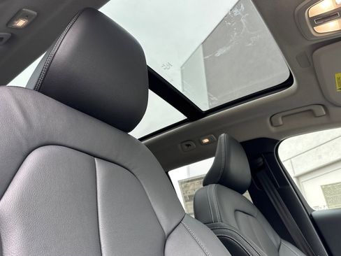 New 2026 Volvo XC40 B5 Core w/ Climate Package image 18