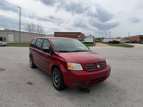 Used 2008 Dodge Grand Caravan SE image 6