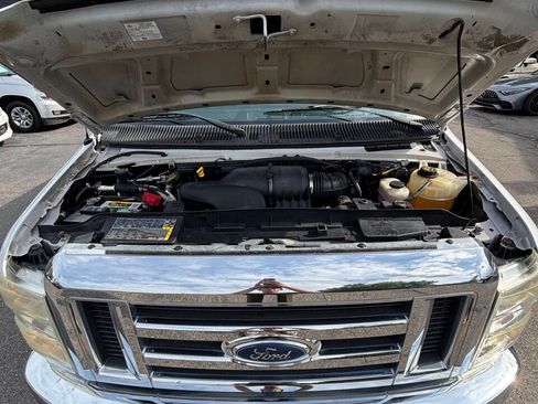 Used 2009 Ford E-350 and Econoline 350 XL RWD image 29