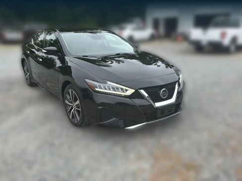 Used 2020 Nissan Maxima 3.5 SV w/ Floor Mat Group FWD image 17