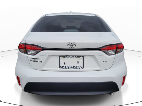 Certified 2025 Toyota Corolla LE image 6