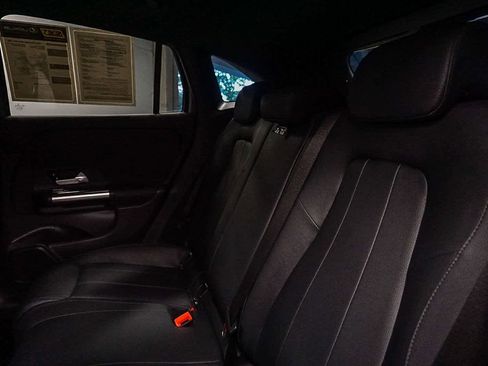 Used 2023 Mercedes-Benz GLA 250 image 18